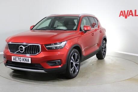 Volvo XC40 RECHARGE T4 INSCRIPTION Image 4