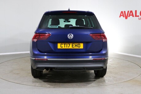 Volkswagen Tiguan SEL TSI BMT 4MOTION DSG Image 7