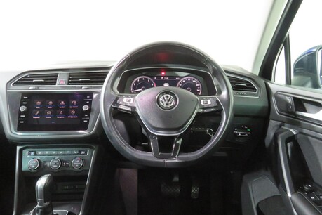 Volkswagen Tiguan SEL TSI BMT 4MOTION DSG Image 24