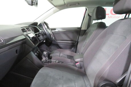 Volkswagen Tiguan SEL TSI BMT 4MOTION DSG Image 45