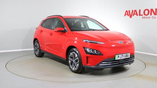 Hyundai KONA PREMIUM Service History