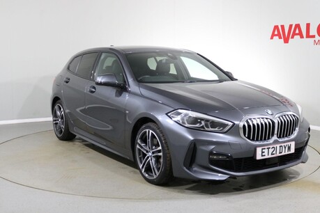 BMW 1 Series 118I M SPORT Image 1