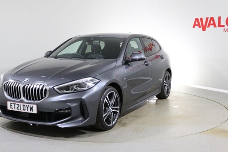 BMW 1 Series 118I M SPORT Image 4