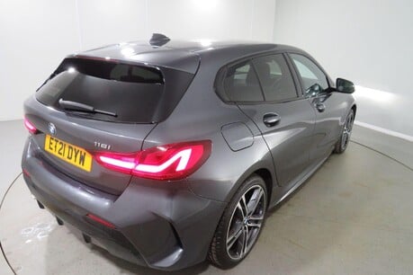 BMW 1 Series 118I M SPORT Image 13