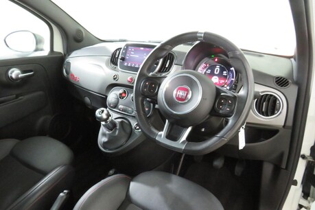 Fiat 500 SPORT MHEV Image 2