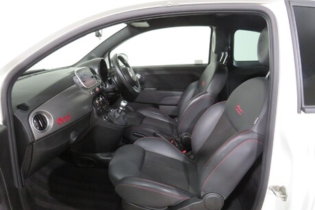 Fiat 500 SPORT MHEV Image 32