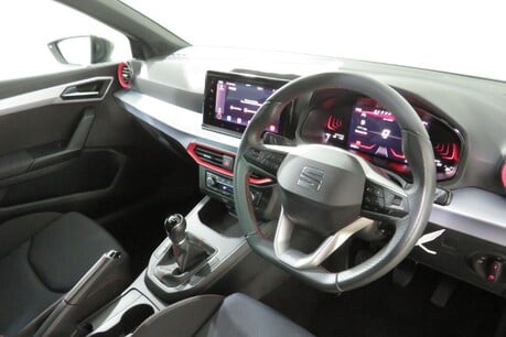 SEAT Ibiza MPI FR Image 2