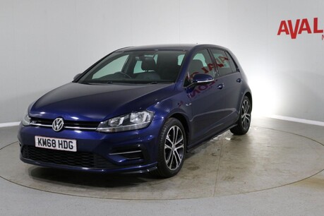 Volkswagen Golf R-LINE TSI EVO Image 4