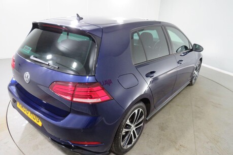 Volkswagen Golf R-LINE TSI EVO Image 11