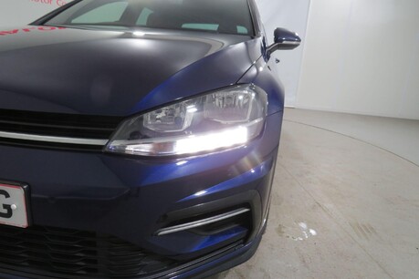 Volkswagen Golf R-LINE TSI EVO Image 45