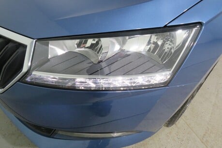 Skoda Fabia COLOUR EDITION TSI Image 42