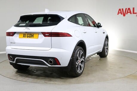 Jaguar E-Pace SE Image 9