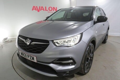 Vauxhall Grandland X SRI NAV Image 4