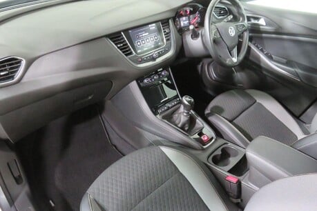 Vauxhall Grandland X SRI NAV Image 13