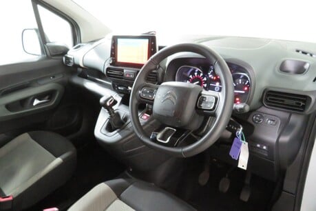 Citroen Berlingo BLUEHDI FLAIR XTR M S/S Image 2