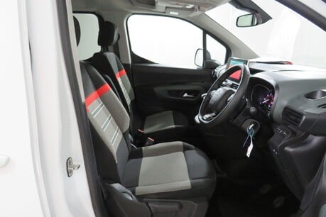 Citroen Berlingo BLUEHDI FLAIR XTR M S/S Image 29