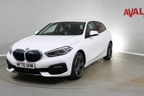 BMW 1 Series 118D SPORT Image 7