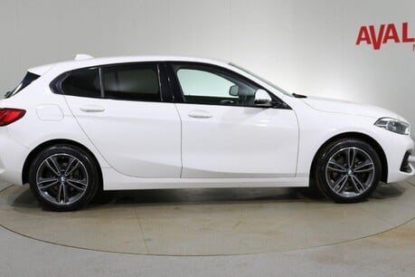 BMW 1 Series 118D SPORT Image 12