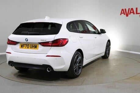 BMW 1 Series 118D SPORT Image 13