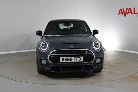 Mini Hatch COOPER S Image 3