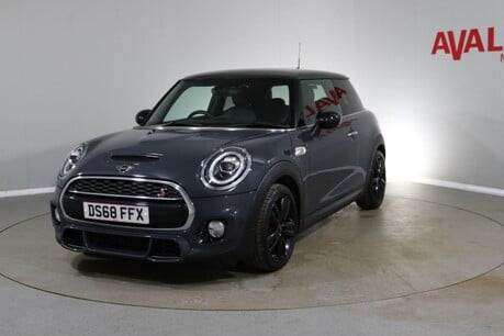 Mini Hatch COOPER S Image 4