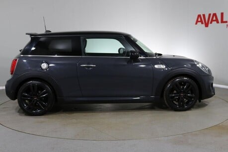 Mini Hatch COOPER S Image 13