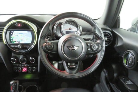 Mini Hatch COOPER S Image 33