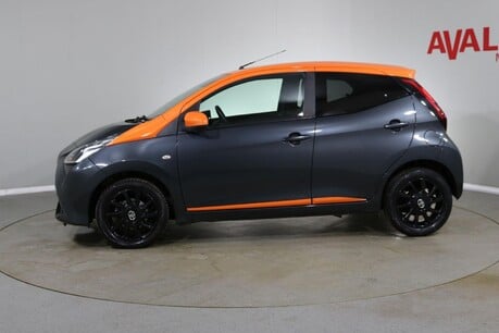 Toyota Aygo VVT-I JBL EDITION TSS Image 3