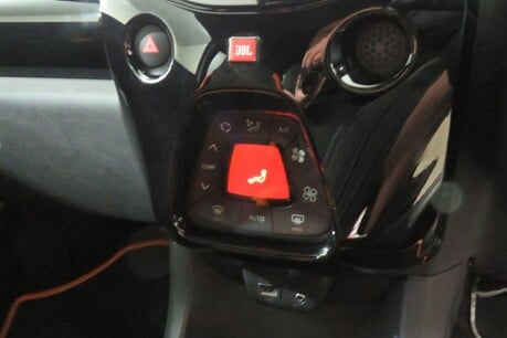 Toyota Aygo VVT-I JBL EDITION TSS Image 19