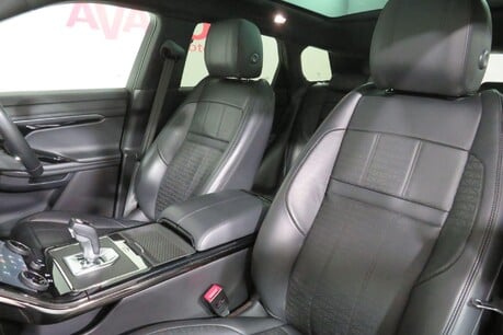 Land Rover Range Rover Evoque R-DYNAMIC HSE MHEV Image 36