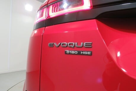 Land Rover Range Rover Evoque R-DYNAMIC HSE MHEV Image 44