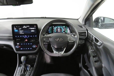 Hyundai IONIQ PREMIUM SE MHEV Image 35