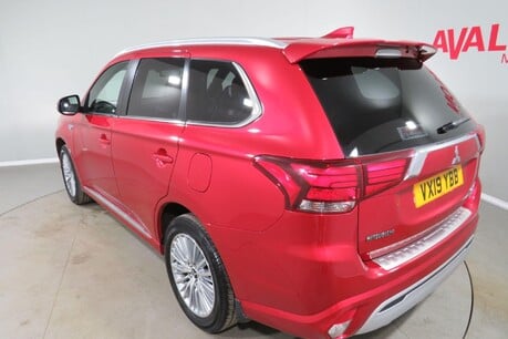 Mitsubishi Outlander PHEV 4H Image 6