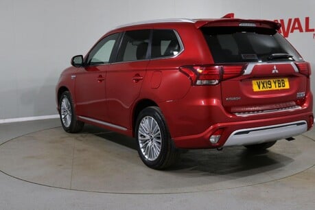 Mitsubishi Outlander PHEV 4H Image 7