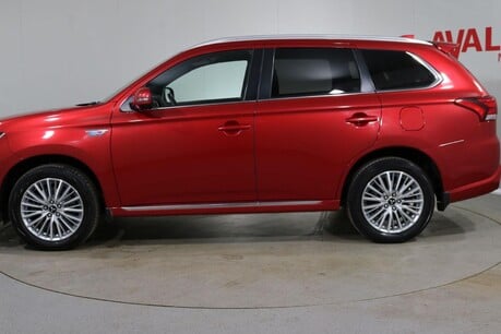 Mitsubishi Outlander PHEV 4H Image 8