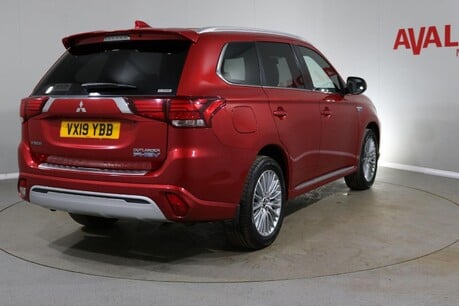 Mitsubishi Outlander PHEV 4H Image 12