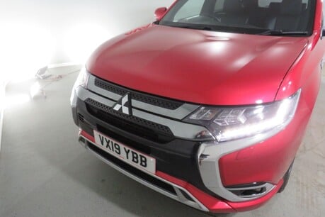 Mitsubishi Outlander PHEV 4H Image 49