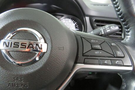 Nissan X-Trail DIG-T TEKNA DCT Image 29