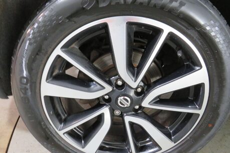 Nissan X-Trail DIG-T TEKNA DCT Image 18