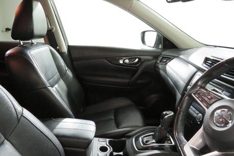 Nissan X-Trail DIG-T TEKNA DCT Image 12