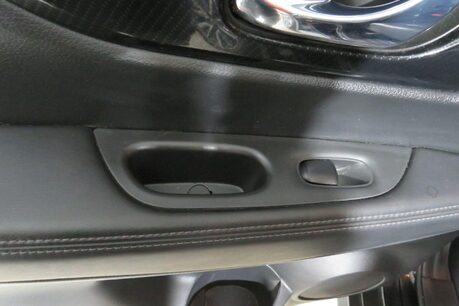 Nissan X-Trail DIG-T TEKNA DCT Image 22