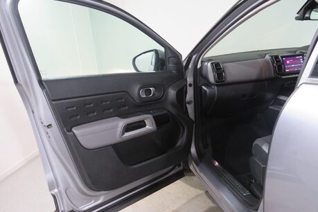 Citroen C5 Aircross PURETECH FLAIR S/S Image 37