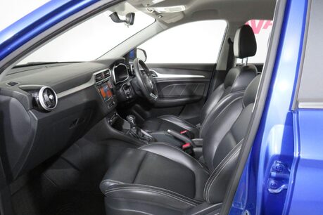 MG ZS EXCLUSIVE Image 34