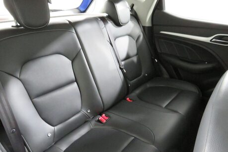 MG ZS EXCLUSIVE Image 29