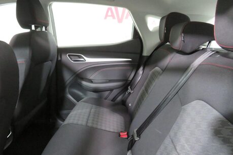 MG ZS SE Image 21