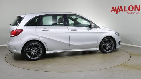 Mercedes-Benz B Class B 200 D AMG LINE EXECUTIVE Interior