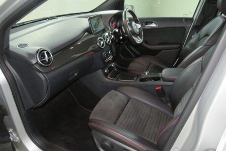 Mercedes-Benz B Class B 200 D AMG LINE EXECUTIVE Image 18