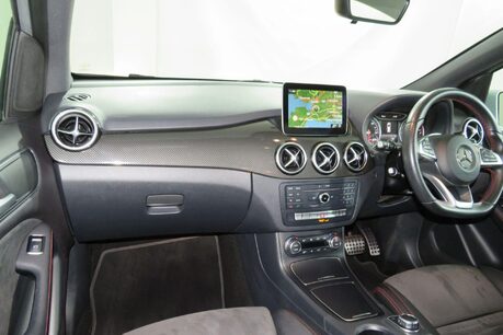 Mercedes-Benz B Class B 200 D AMG LINE EXECUTIVE Image 15