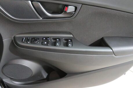 Hyundai KONA T-GDI N LINE MHEV Image 31