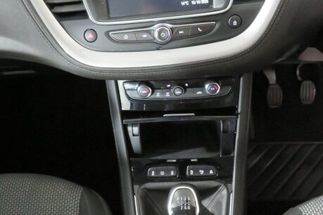 Vauxhall Grandland X SE Image 25